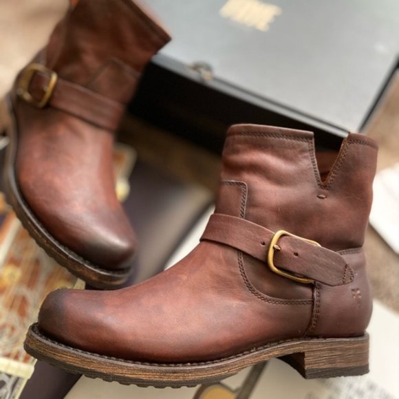 Frye Shoes - Frye Veronica Bootie